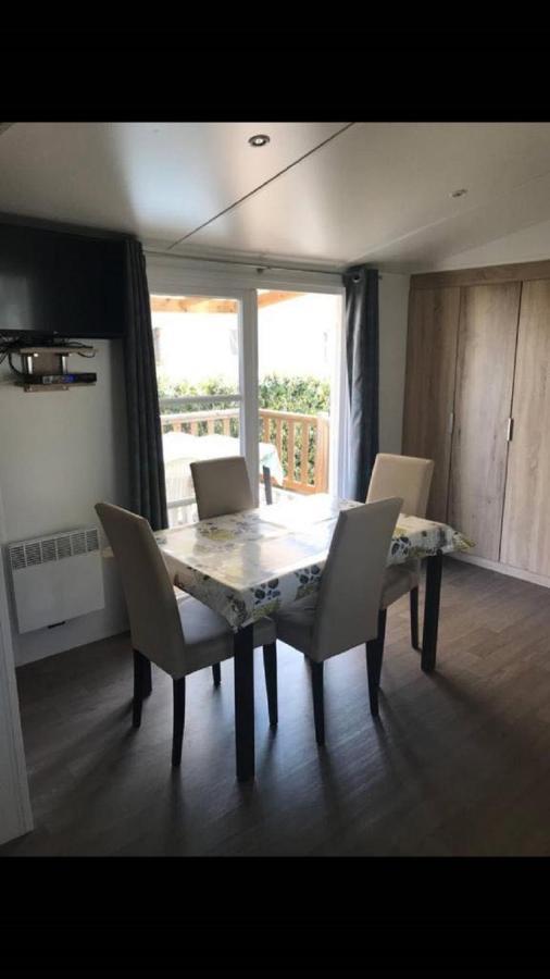 Mobilhome Cosy - Espace Aquatique - Lac Gastes Ngoại thất bức ảnh